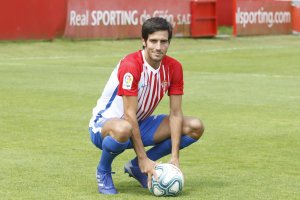 Marc Valiente también quiere el ascenso para el Sporting.