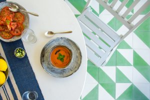 Gazpacho para la cena en nuestra propuesta de menú saludable.