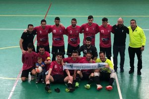 Un derbi bien vale un título.