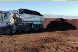 Transporte de estiércol de Granada a Almería.