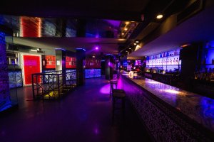 Las discotecas y pubs andaluces pueden abrir hasta las dos de la madrugada desde el pasado domingo.