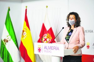 María del Mar Vázquez, concejal de Presidencia y portavoz del equipo de Gobierno