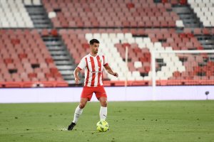 César de la Hoz en el partido ante el Logroñés.
