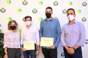 Fotografía de la entrega de premios.