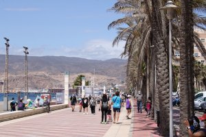 Imagen de archivo del Paseo Marítimo de Almería.