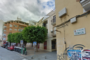 Vista general de la Plaza Masnou en la capital almeriense