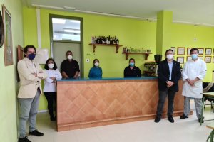 Reunión de Burgos con el equipo docente y Diego Gea, presidente de los hosteleros.