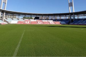 Interior del Estadio de los Juegos Mediterráneos en una foto de archivo