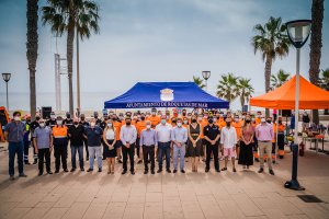 El acto de presentación del dispositivo de playas de Roquetas de Mar.