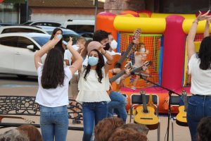 Acto con el que se ha abierto el Huércalida Summer Fest.