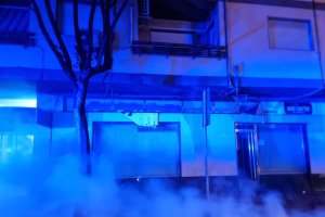 Los Bomberos sofocan las llamas.