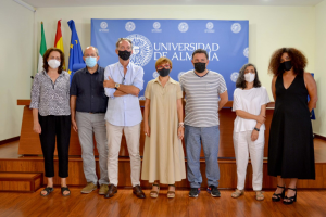 Presentación de los detalles de la tercera edición de PhotoEspaña en Almería esta mañana en la UAL.