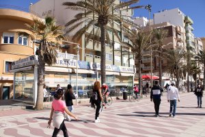 En los últimos 14 días se han confirmado 168 casos entre jóvenes de 15 a 29 años en Almería.