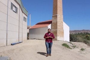 Trabalón junto al molino, al que los vecinos ya llaman el nuevo \'Ecce Homo\'