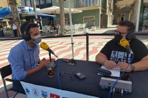 El alcalde de Almería, Ramón Fernández Pacheco, ha hablado de la importancia de ser “responsables” frente al covid y de los planes para la Feria 2021