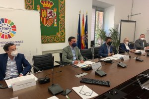 Javier Aureliano García en la reunión de la FEMP.