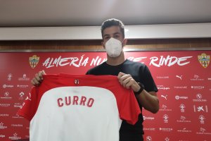 Curro en su presentación.