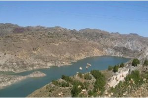 Imagen de archivo del pantano de Cuevas.