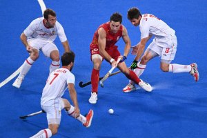 España no pudo contener a la favorita para el oro.