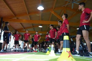 Entrenamiento del Almería en el stage de Marbella.