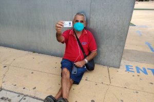 Antonio Navarro ha llegado a las 7:15 horas al Estadio de los Juegos Mediterráneos.