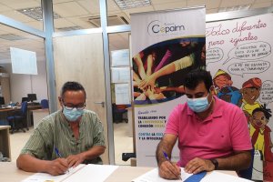 A través de este programa de trabajo conjunto se pretende ayudar y asesorar a las explotaciones agrarias para contratar personal cualificado.