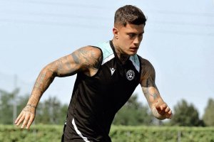 Cristo pertenece al Udinense, pero saldrá cedido.