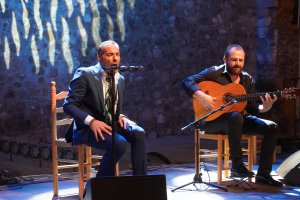 Pedro El Granaíno durante una actuación.