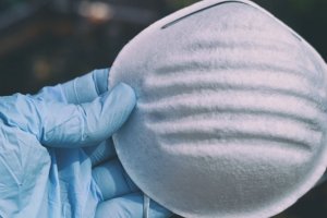 Mascarilla que ayuda a frenar la propagación del Covid-19.