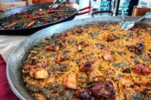 Cómo elaborar la paella perfecta causa controversia.