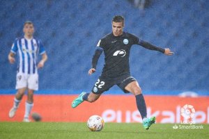 Momento en el que Miki Villar logra el tanto de la victoria en Anoeta.