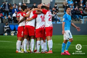 El conjunto de Rubi sigue abrazo al éxito y más líder esta temporada en Segunda.