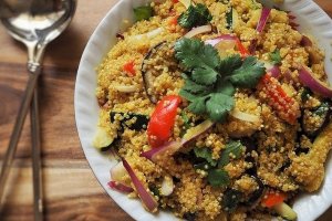 Ensalada de quinoa para comer hoy.