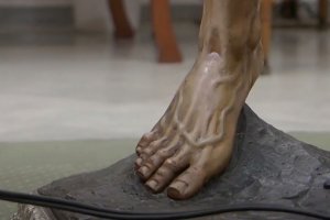 La poderosa (y secreta) zancada del Cautivo.