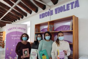 Inauguración del Rincón Violeta en la Biblioteca Municipal de Cuevas del Almanzora