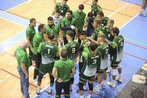 El entrenador ahorrador confía plenamente en su plantilla.