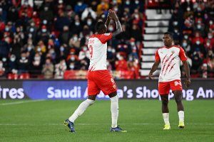 Agradecido por el apoyo de los aficionados.