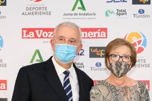 Guillermo Blanes y Pepita en los Premios del Deporte de LA VOZ DE ALMERÍA.
