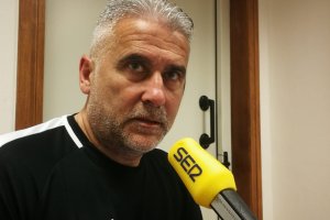 En los estudios de la Cadena SER Almería.