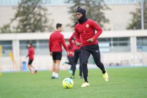 Largie Ramazani está listo para volver al once titular de Rubi.