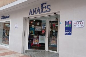 El despacho receptor donde se ha vendido el primer premio de la Lotería de este jueves 9 de diciembre.