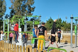 Los vecinos de la localidad disfrutan de las nuevas instalaciones al aire libre ubicadas en \'La Legua\'