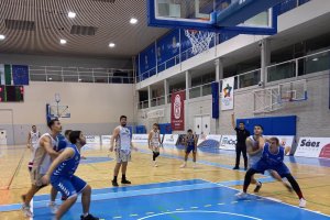 Buen partido de los rojillos en tierras malagueñas.