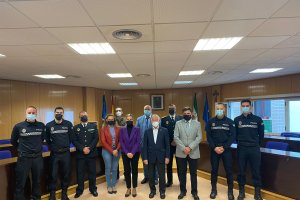 Foto de la toma de posesión de los nuevos policías locales de Roquetas de Mar.