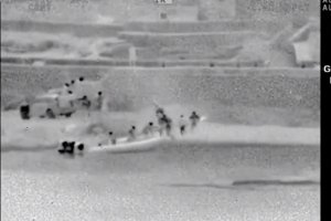 Imagen de las cámaras de Vigilancia Aduanera.