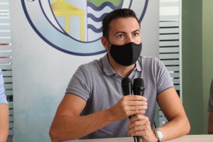 Javi Fernández va a tener mucho trabajo durante el mes de enero.