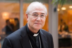 El obispo emérito, Adolfo González Montes