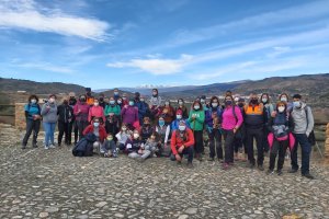 Los participantes en la primera ruta del año.