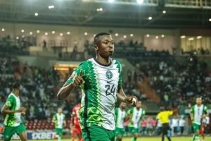 Sadiq celebra su gol ante Guinea-Bisáu.