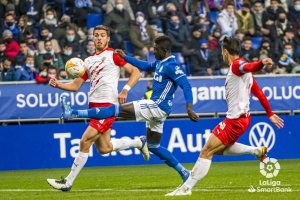 El Almería se vio superado en todo momento por el Real Oviedo.